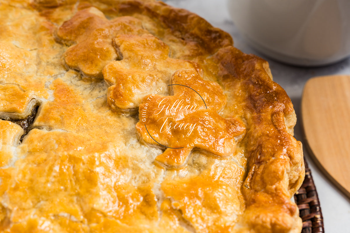Steak, Kidney and Guinness Pie